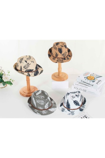 Gorro niño con estampado de hojas
