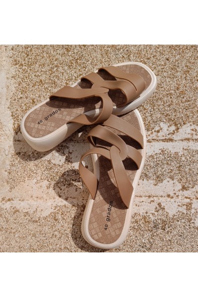 Sandalias para mujer de tiras 40 Grados