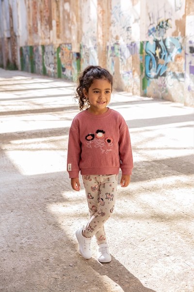 261030 Conjunto niña...