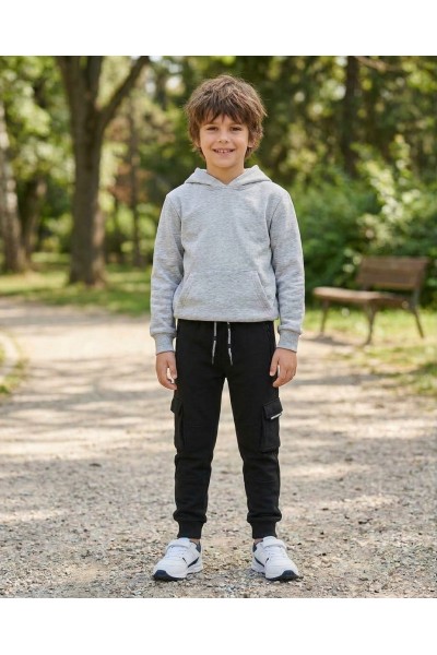 O56240-1GRA Pantalón jogging niño